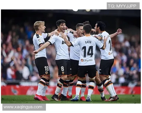 流浪者与勒沃库森的激情对决揭示足球魅力与团队精神的完美结合