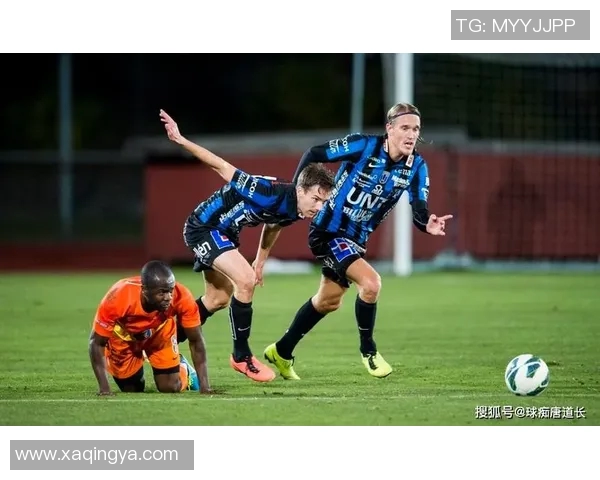 阿职联飓风迎战独立队力争胜利展现球队实力与斗志 阿职联飓风迎战独立队力争胜利展现球队实力与斗志