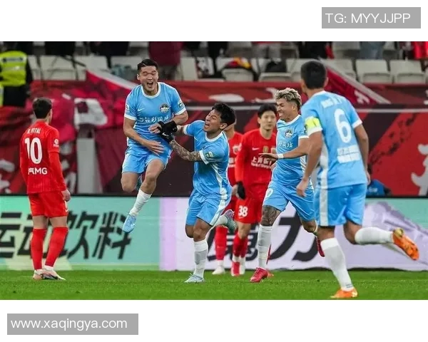 延边队与天津亿利的激烈对决展现中超球队的拼搏精神与战术较量 延边队与天津亿利的激烈对决展现中超球队的拼搏精神与战术较量